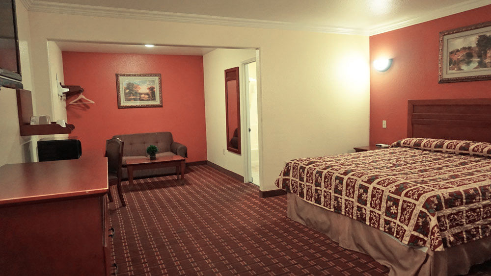 Regency Inn & Suites דאוני מראה חיצוני תמונה
