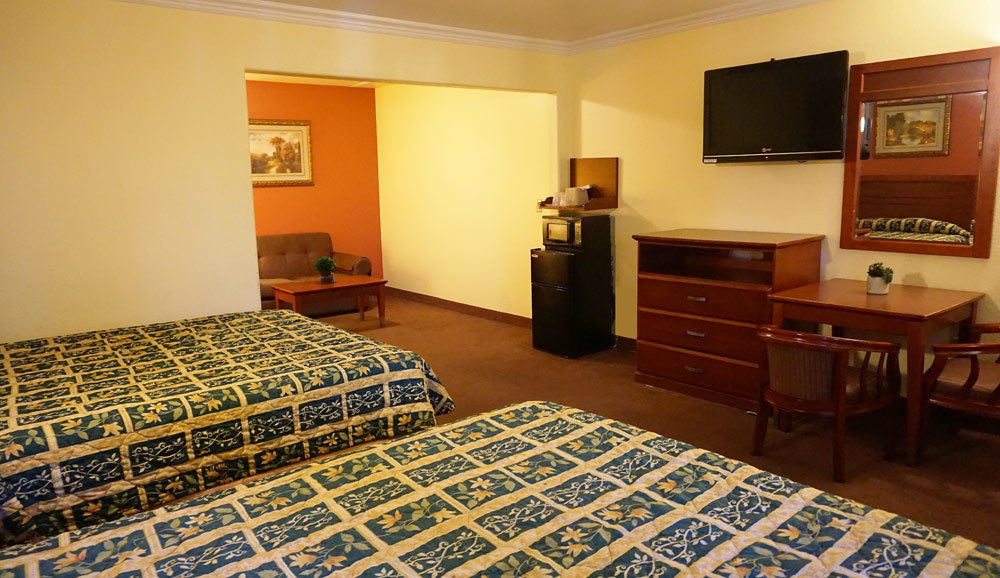 Regency Inn & Suites דאוני מראה חיצוני תמונה